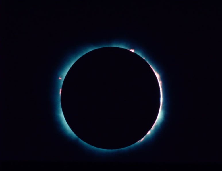 eclipse2.jpg